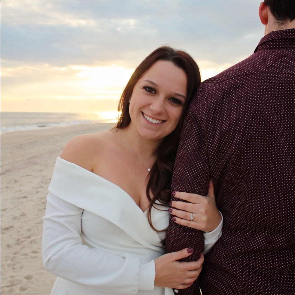 Meet your Posher, Courtney